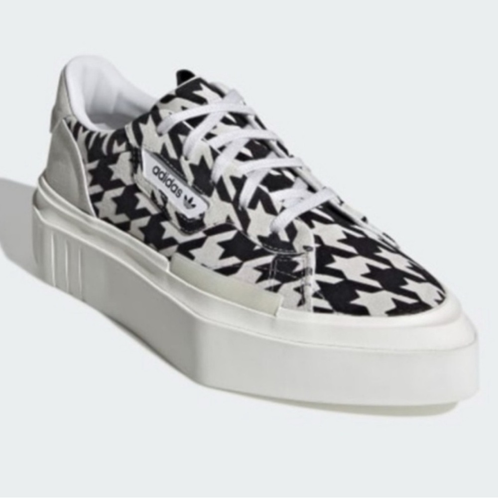 ADIDAS Hypersleek Suede Black White Houndstooth Pointed Sneakers Size 7.5.